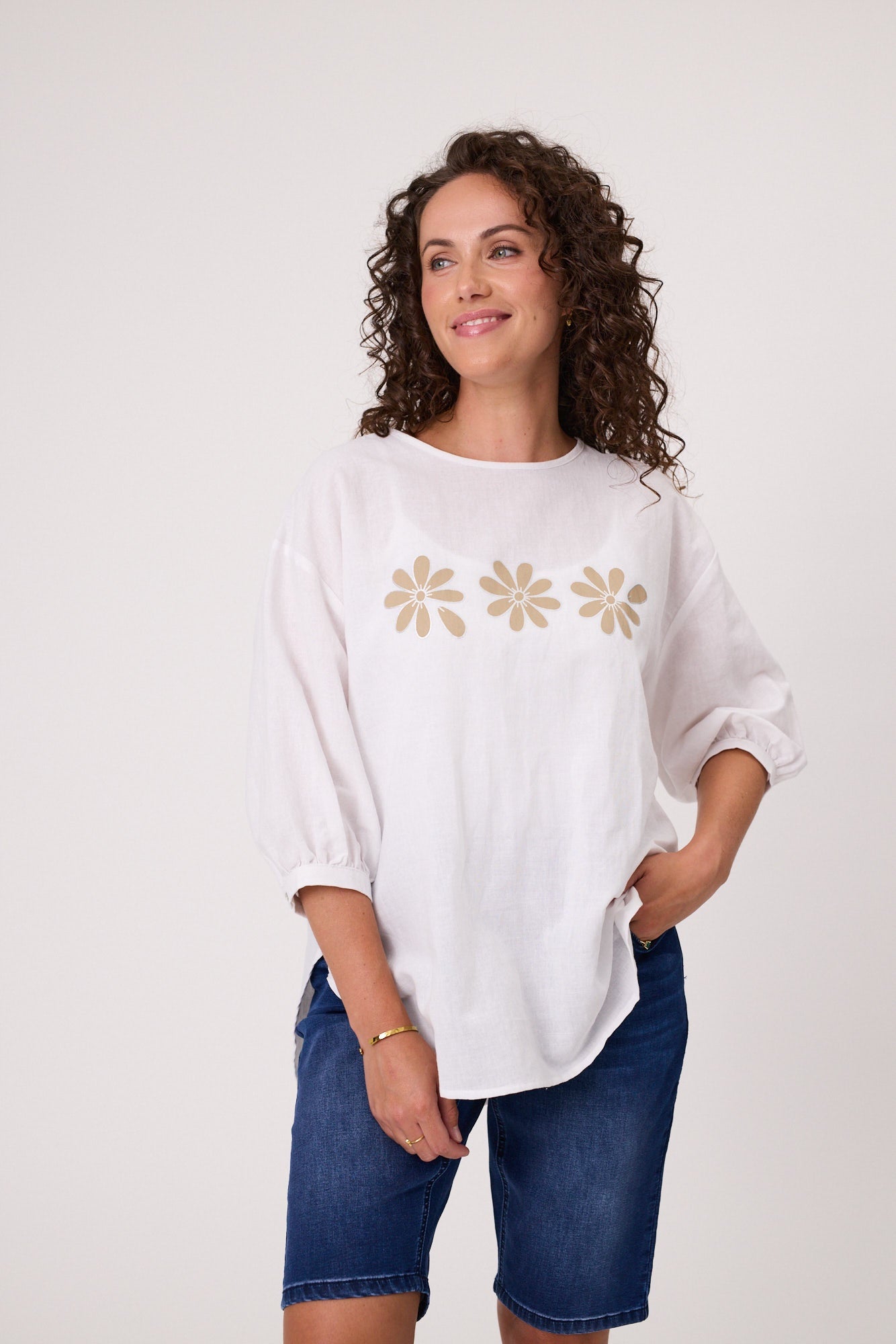 Daisy Print Linen Top - White