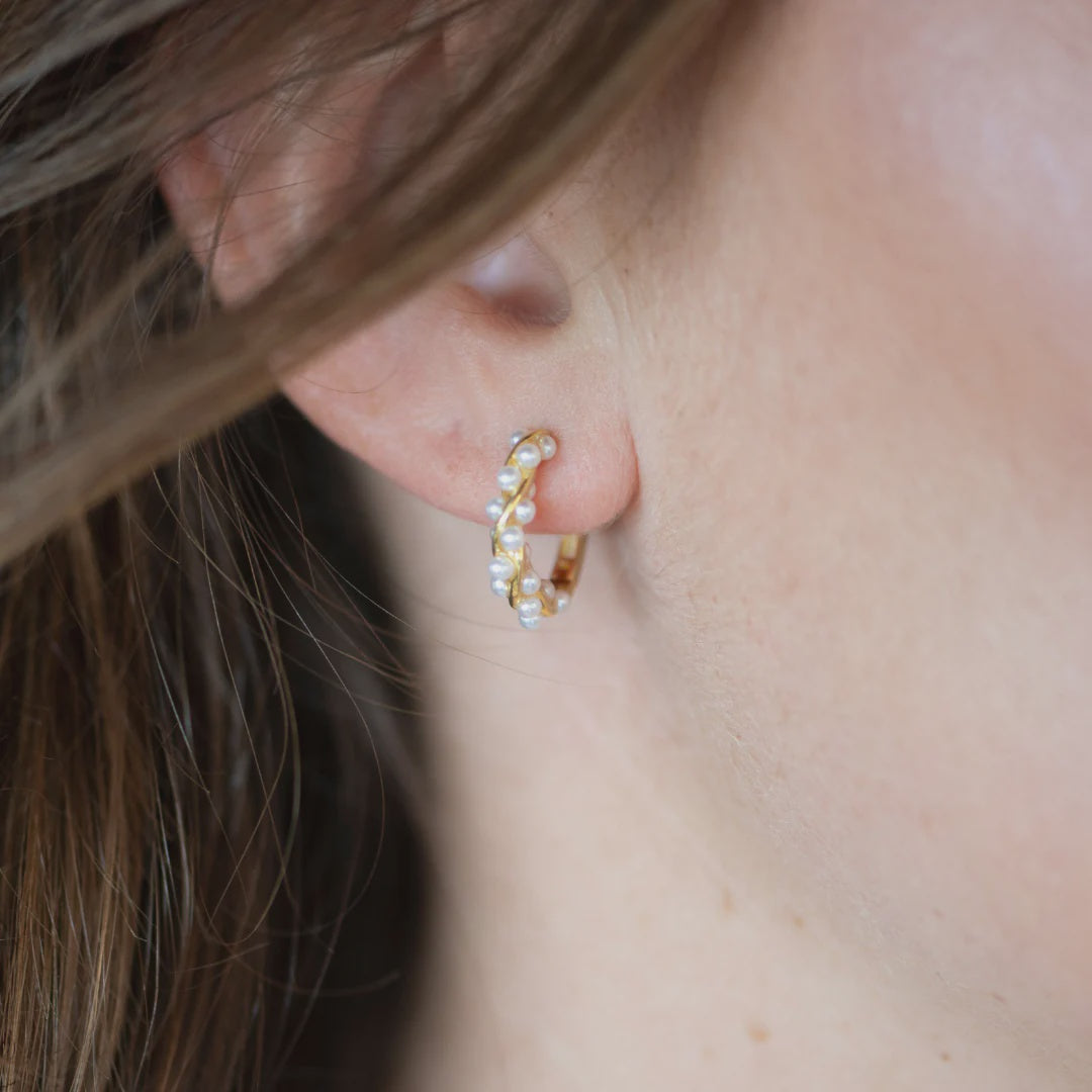 Silver Perle Yellow Gold Twisted Pearl Petite Hoop Earring