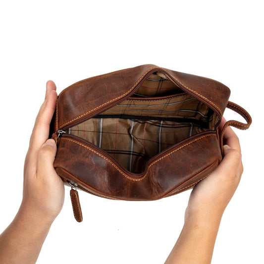 Orion Leather Toiletry Bag - Sandel