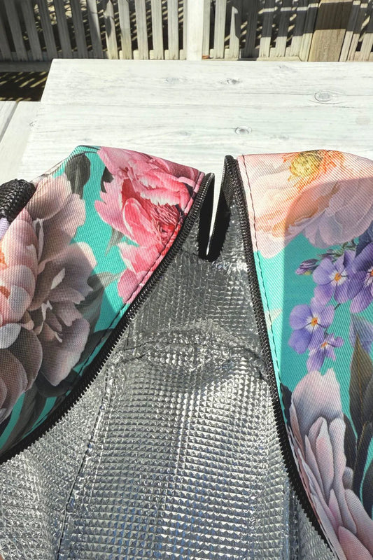 Cosmetic Insulated Travel Bag - Whispers of Spring