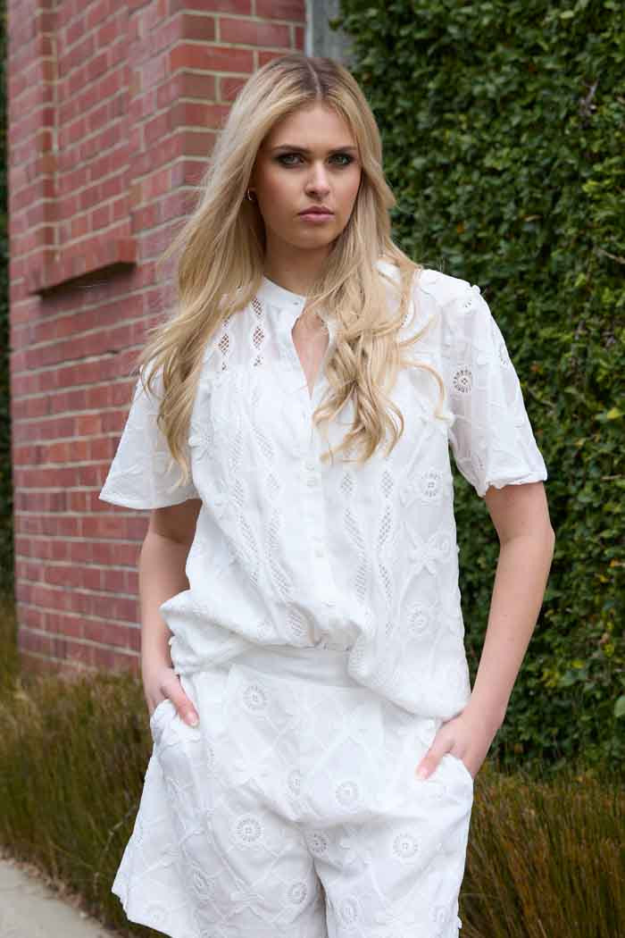 Zula  Embroidered Shirt - White