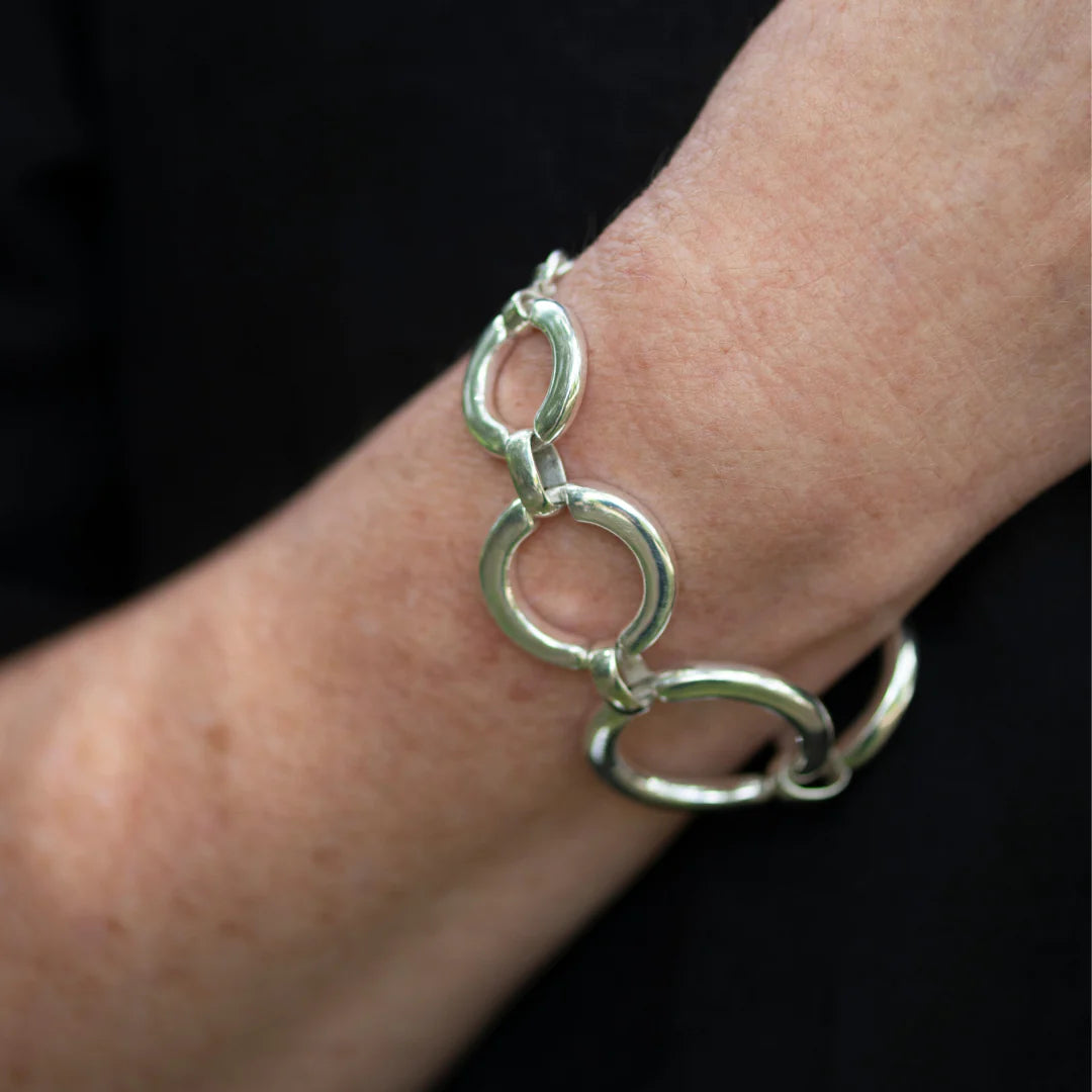 Bijoux Silver Bold Ring Bracelet