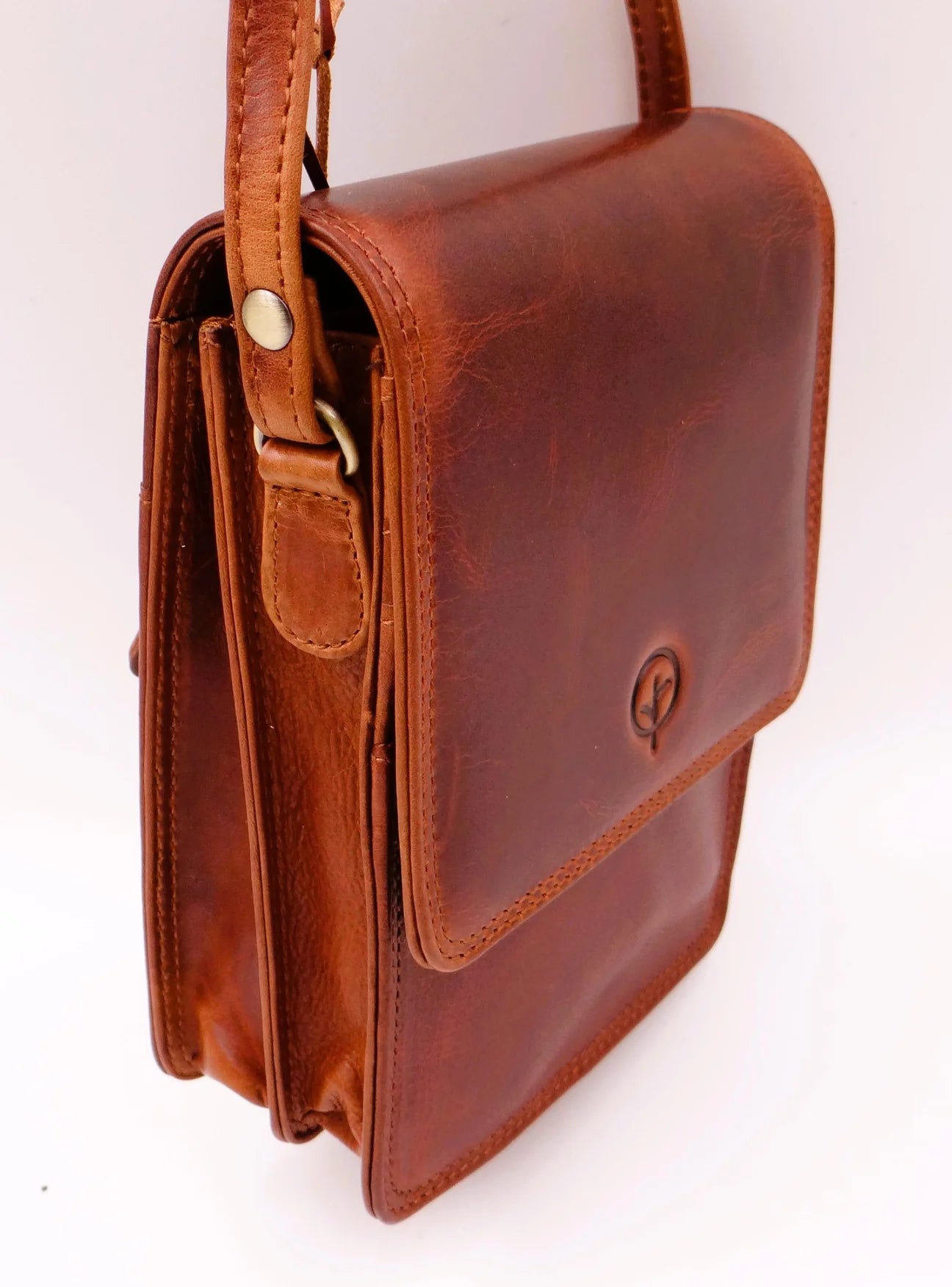 Traveller CrossBody Leather Bag