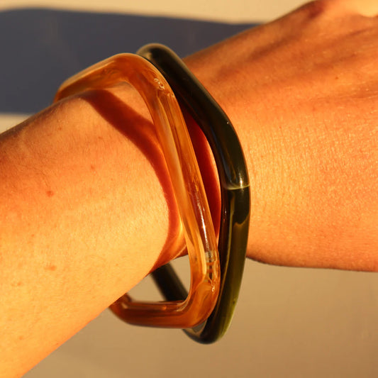 Club Paris Rust Resin Bangle