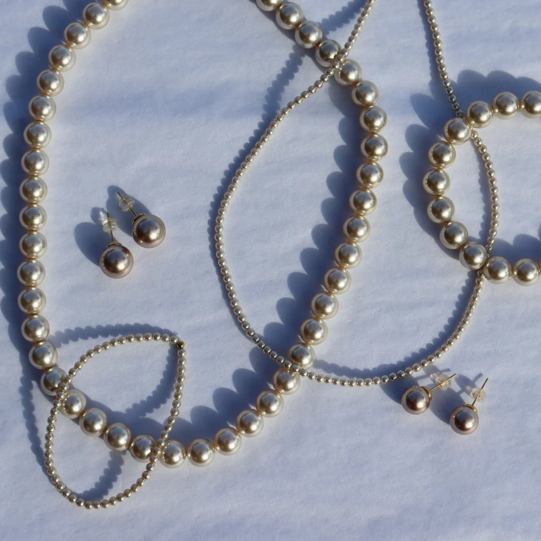 Perle- Petite Champagne Pearl Stretchy Bracelet