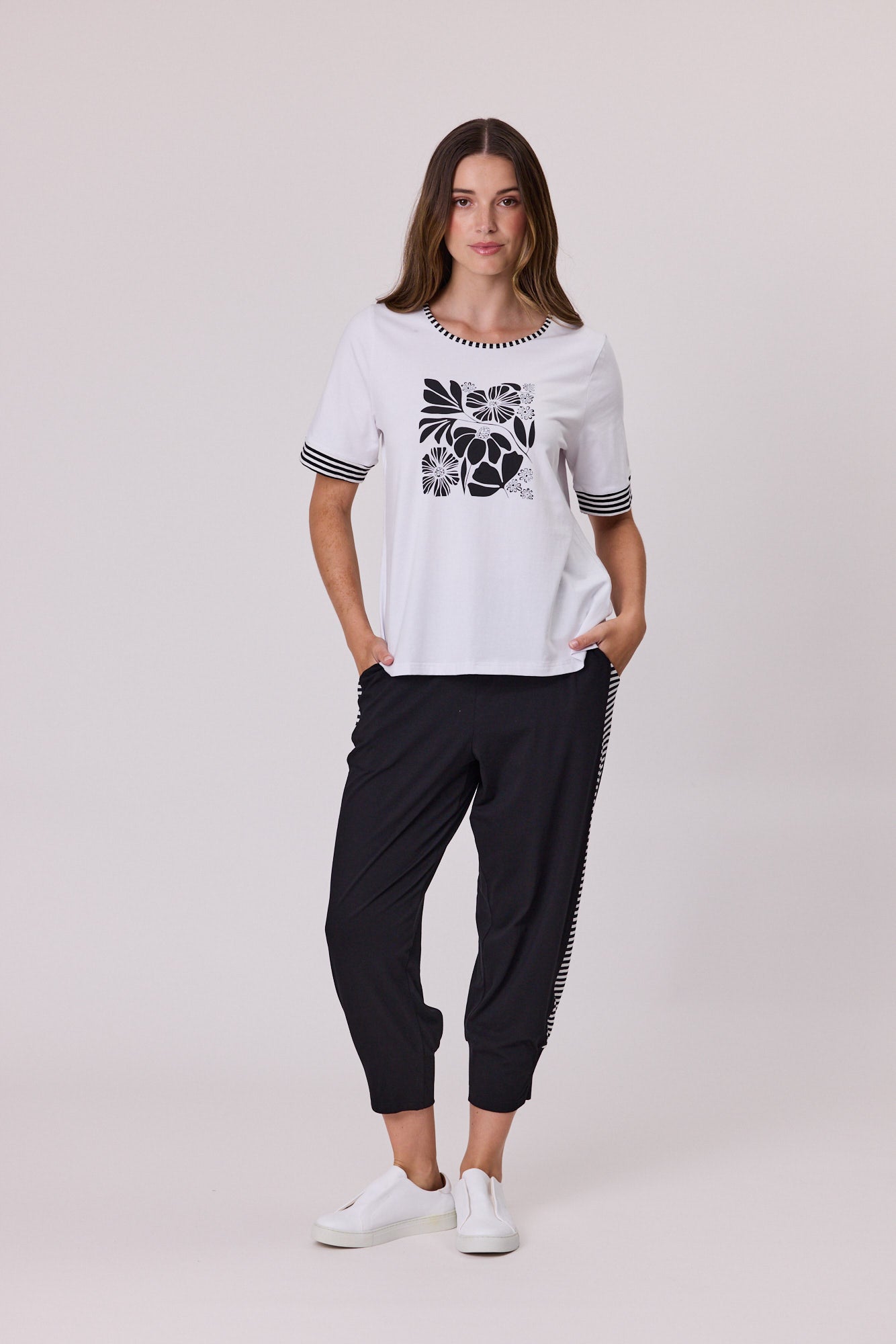 Stripe Trim T-shirt - White/Black