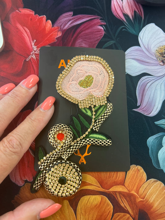 Majestic Fleur Brooch