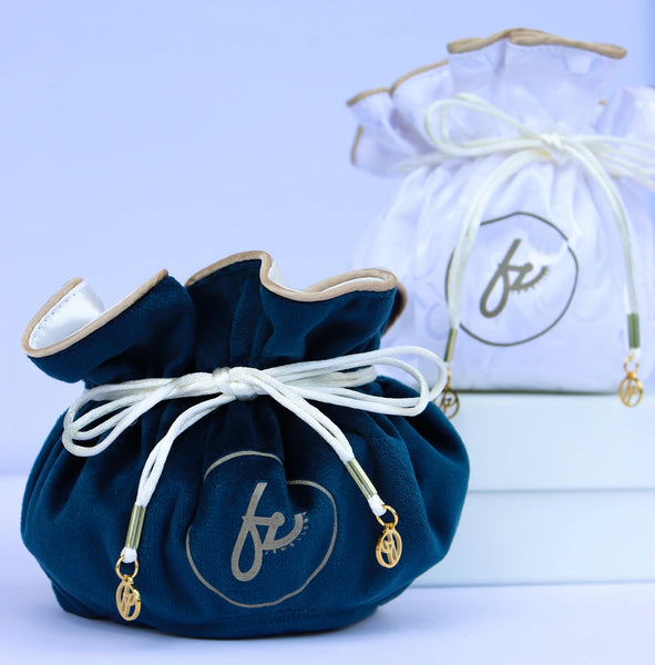 FV - White Jewellery Pouch In Gift Box