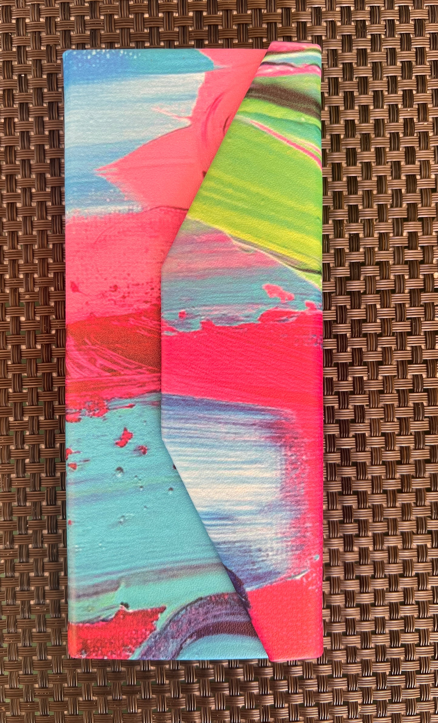 GIO -Fold-Away Glasses Case