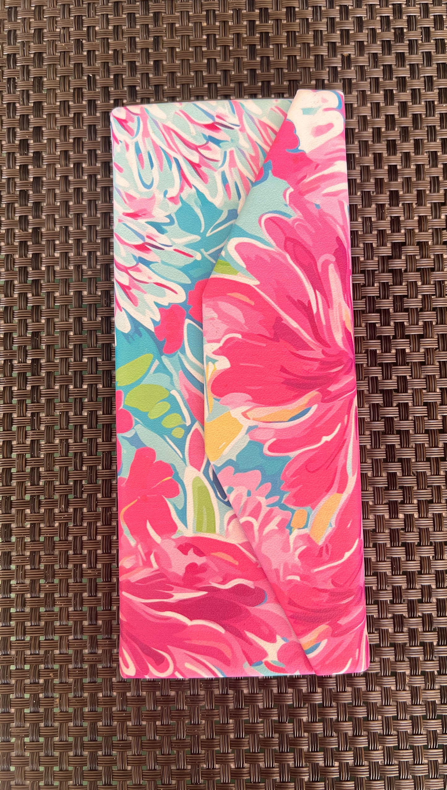GIO -Fold-Away Glasses Case
