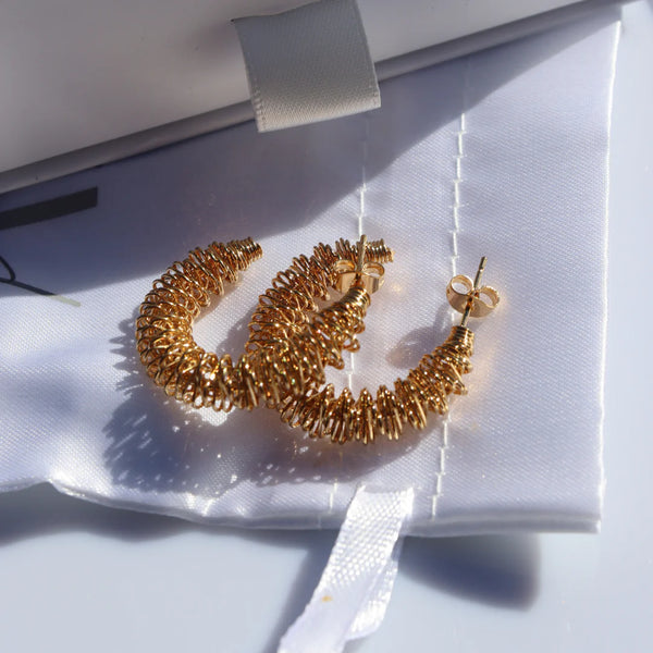 Steel Me YG Ziggy Hoop Earrings -30mm