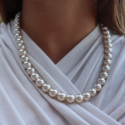 Perle -Champagne Glass Pearl Earrings