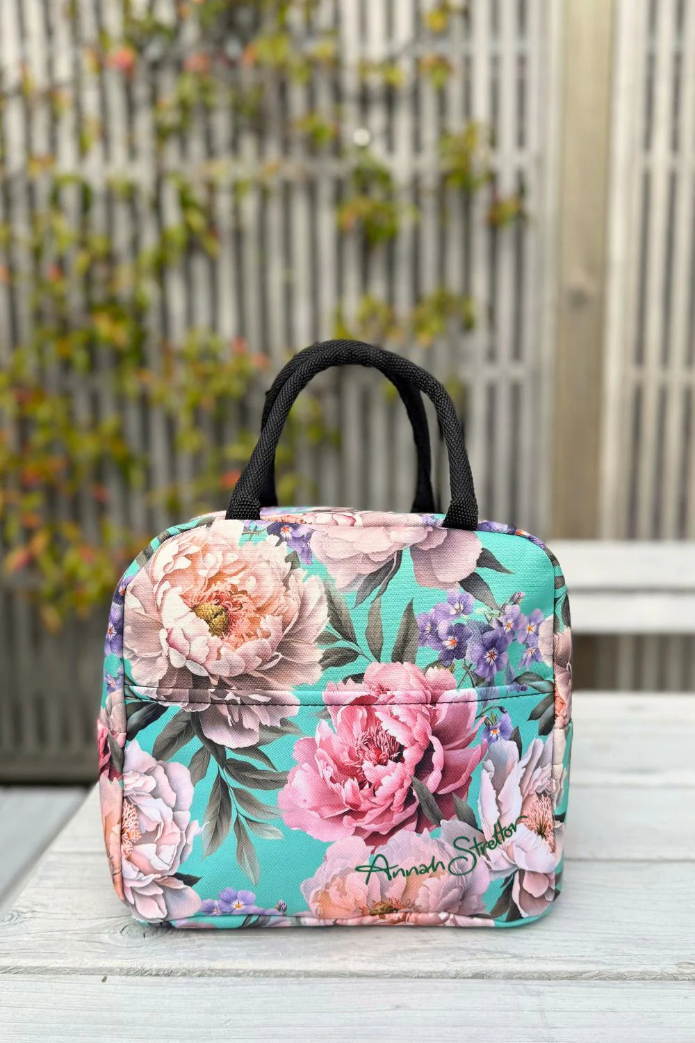 Cosmetic Insulated Travel Bag - Whispers of Spring