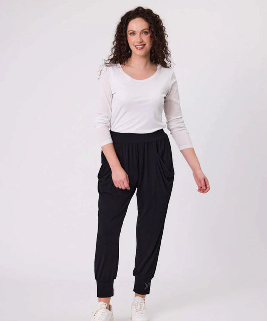 Signature Print Fresco Pant - Black