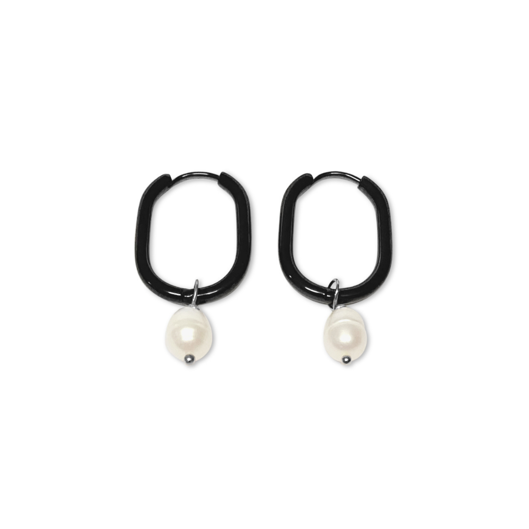 Steel Me  Black Huggies Black with F/W Pearl