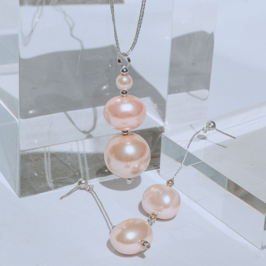 Perle Pink  Earrings.